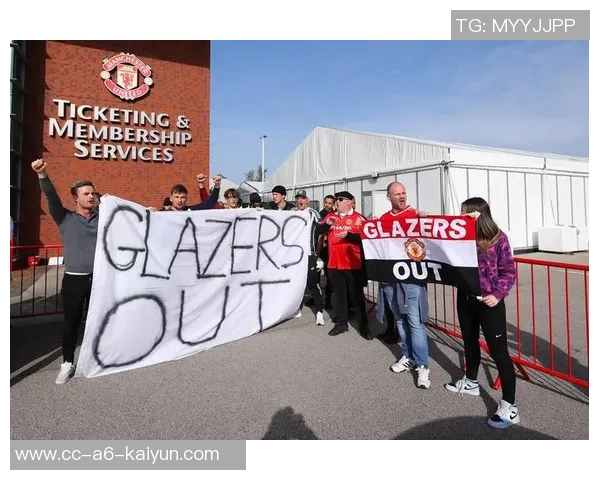 格雷泽家族若欲全面出售曼联可强制拉爵同意自27年2月起生效